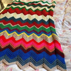 Vintage Crochet Rainbow Chevron  Zigzag Afghan Throw Blanket 48” x 53”